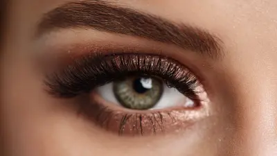 How to Create Stunning Looks with a DIY Eyelash Kit That Boosts Your Beauty Routine