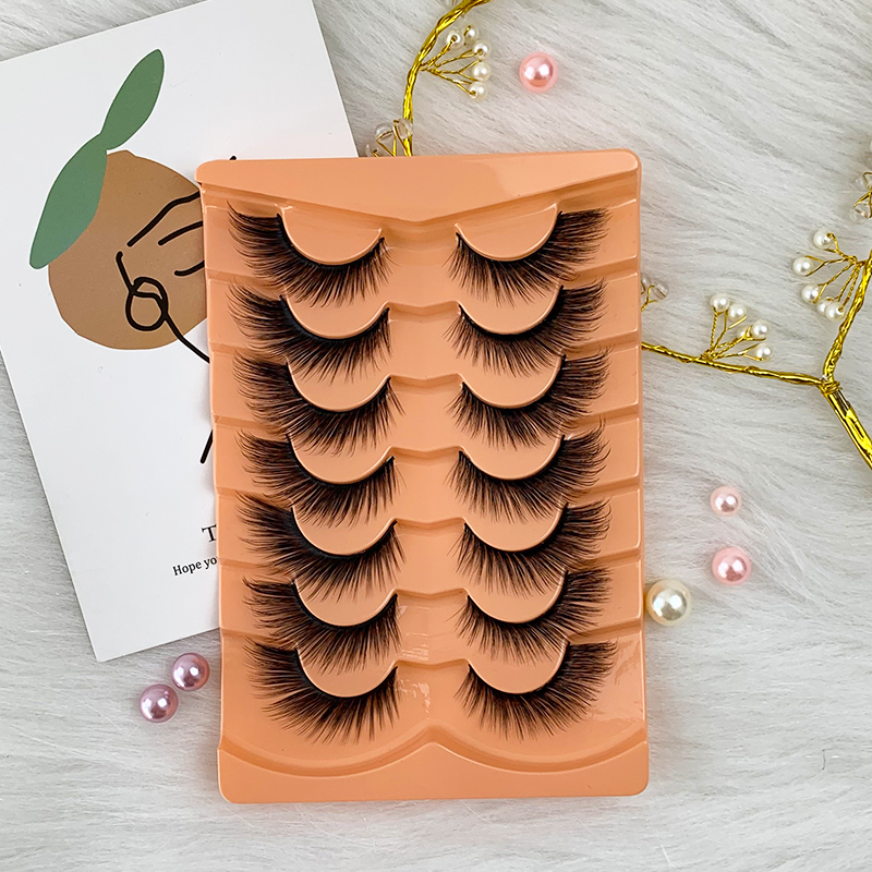 Hinarin Fox Eye Eyelashes – 3D Angel Wing False Lashes for a Mesmerizing Gaze (4).jpg